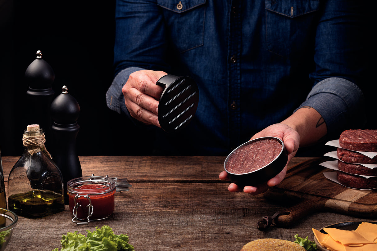 Churrasco Black Burger Hamburger Press in Black Polyprolylene with Aluminum Base