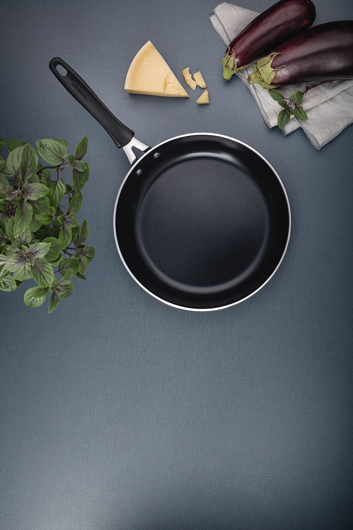 Tunis Aluminium Ceramic Frying Pan - 28cm, 2.3L