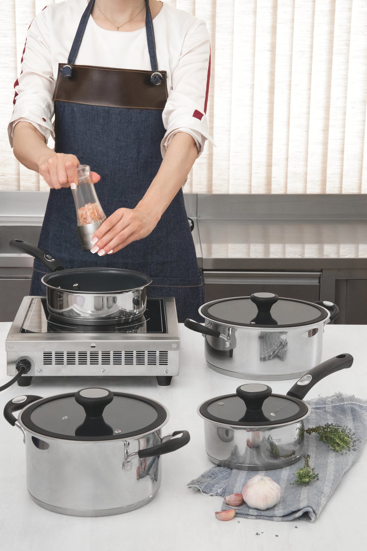 Solar Ceramic 4-Piece Cookware Set