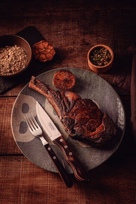 Churrasco Polywood 4-Piece Jumbo Steak Knife Set, Brown