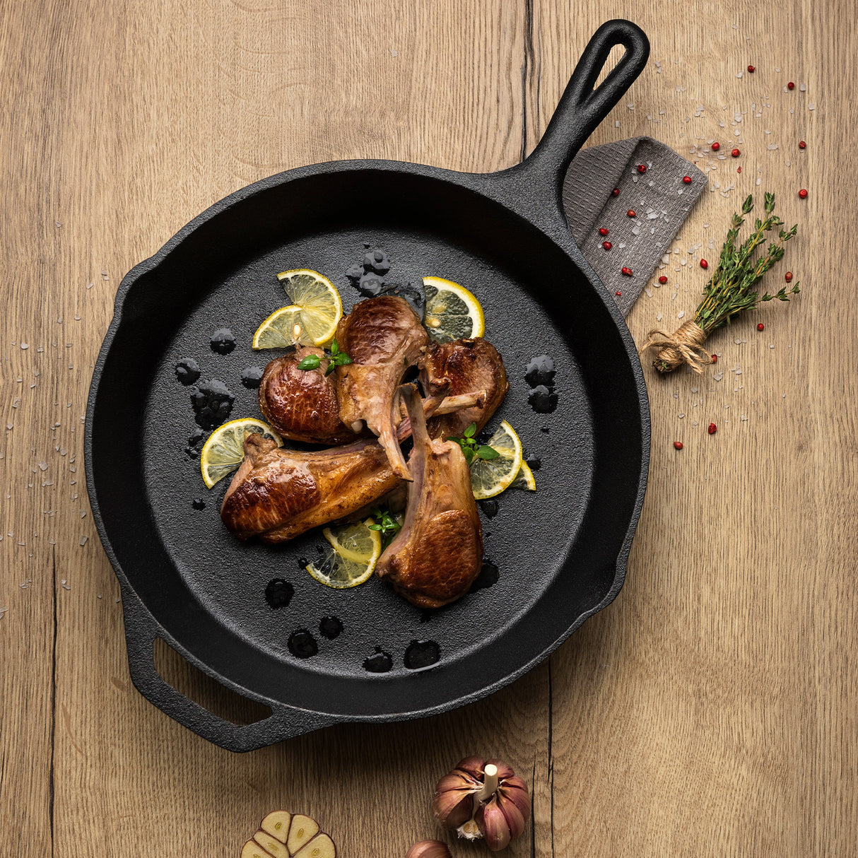 Pre-Seasoned Cast Iron Skillet Pan, 30cm