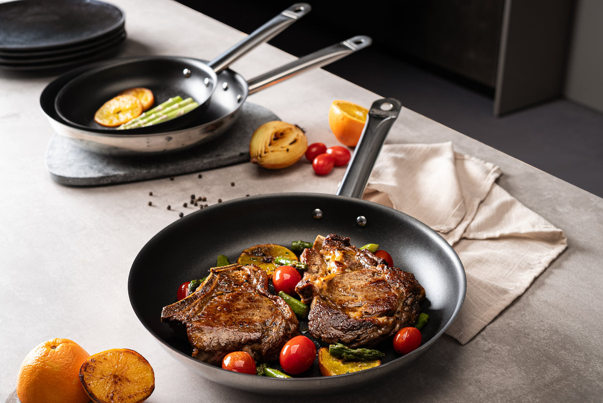 Professional Tri-Ply Base Non-Stick Frying Pan, 20cm, 1.1L