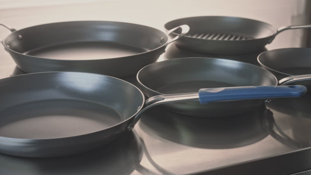 Professional Iron Frying Pan, 24cm, 1.3L